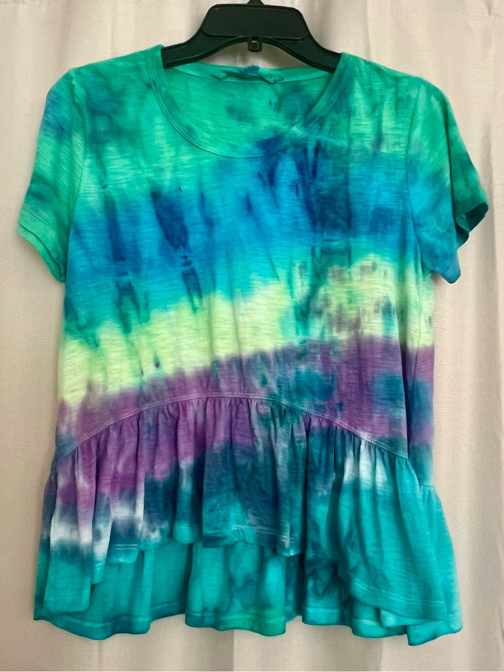 Vanilla Star Tie Dye Ruffle Hem Top Blue Purple Green Women’s Small